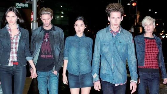 What are the Best Denim Jacket Outfits for Men? Your Style Guide for Adventure