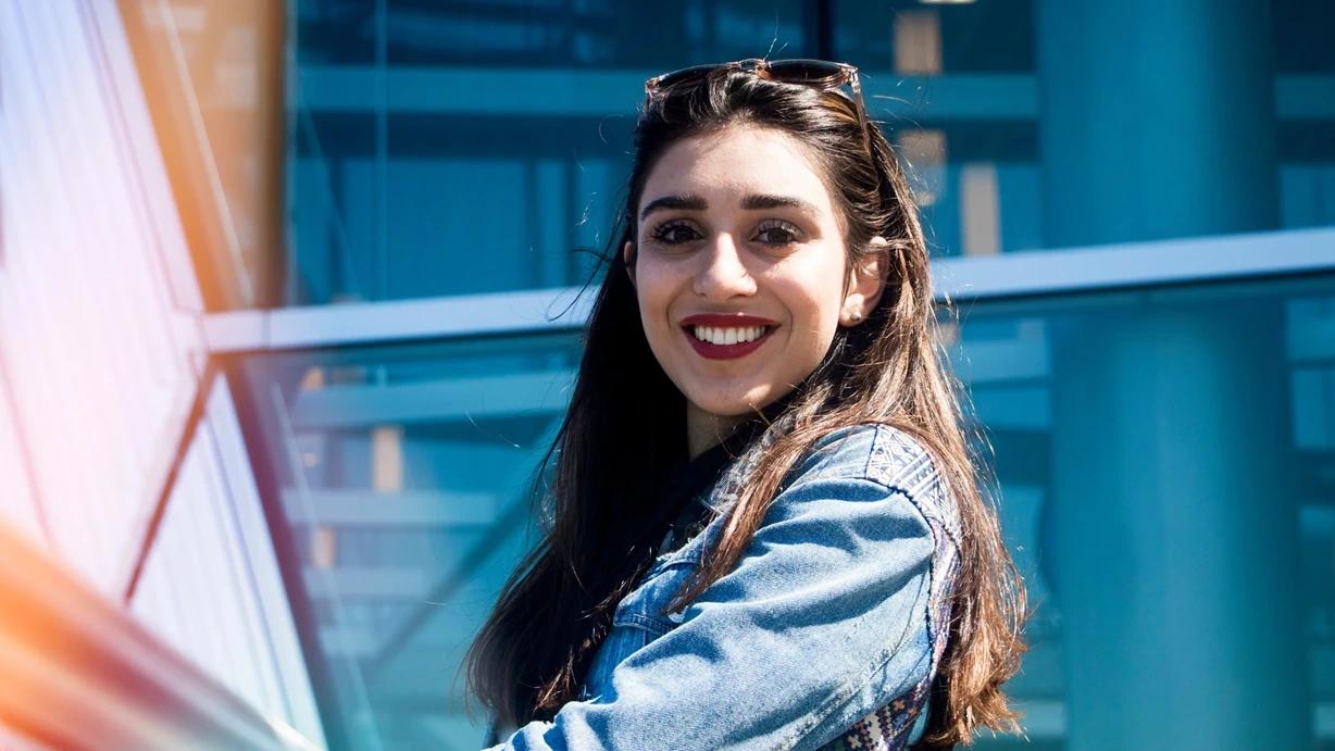 What is Street Style Fashion? A Guide to Effortlessly Cool and Authentic Looks