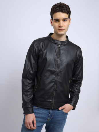Lee Male Solid Black Regular Fit coat