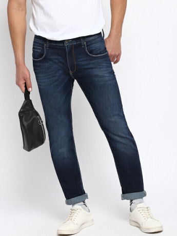 Lee Men Travis Whiskered Blue Solid Slim Fit Jeans