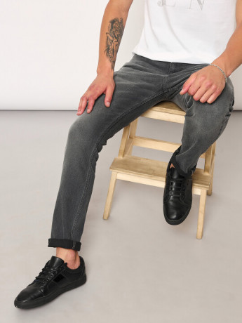 Lee Men Grey Travis Slim Fit Mid Rise Jeans
