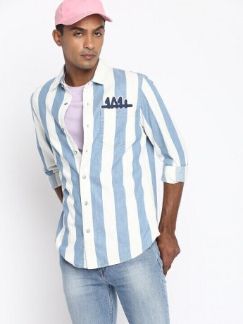 Lee Men Light Indigo & White Striped Slim Fit Shirt