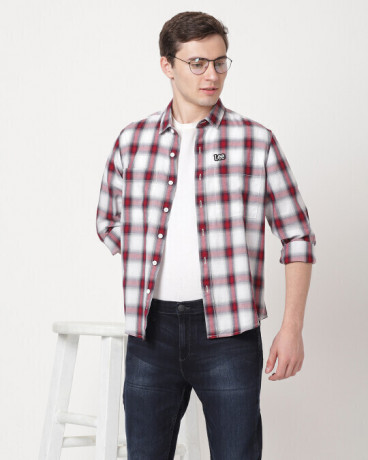 Lee Men's Checked Red Shirt (Comfort)