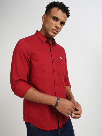 Lee Men's Solid Red Shirt (Slim)