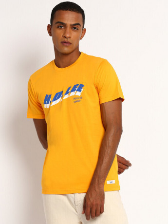 Lee Men Radiant Yellow Graphic Print Slim Fit T Shirt