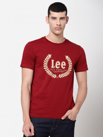 Lee Men's Graphic Maroon T-Shirt (Slim)