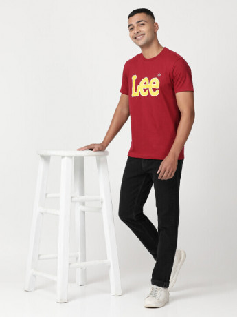 Lee Male Printed Red Crew Neck Slim Fit Fit shirt
