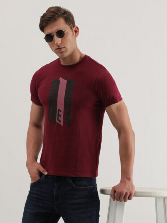 Lee Male Graphic Print Maroon Crew Neck shirt